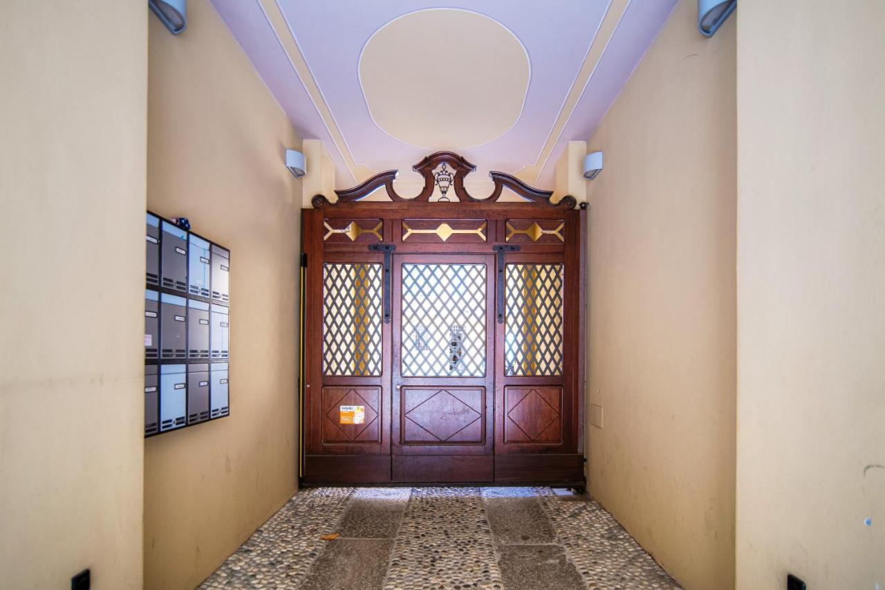 Sky Attic 72 - The House Of Travelers Apartment Como Ngoại thất bức ảnh